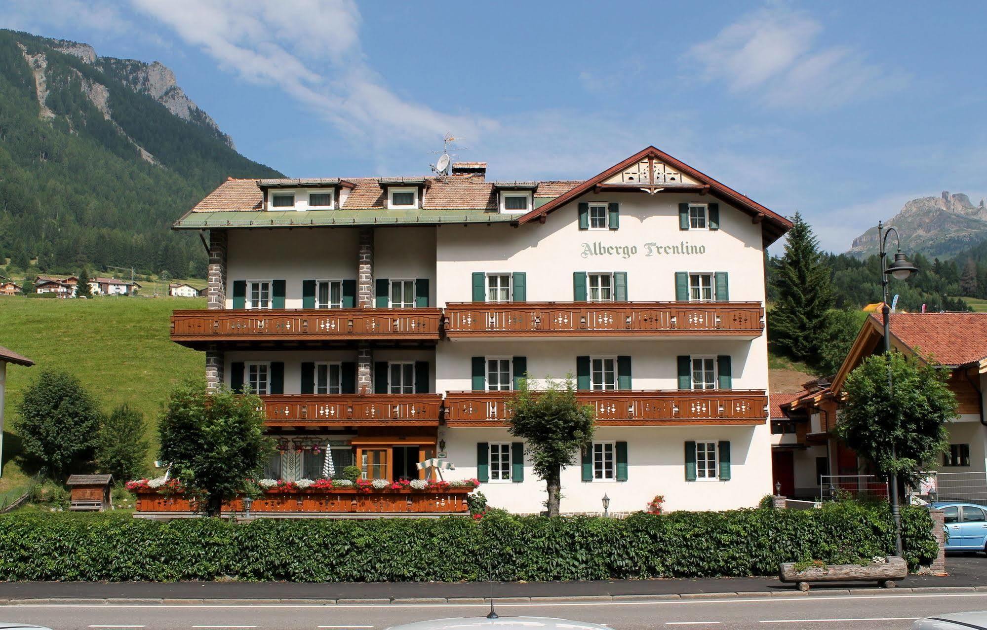 Albergo Trentino モエナ エクステリア 写真